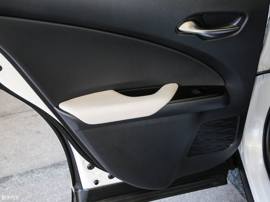 2019׿_˹UX 260h ̽ V