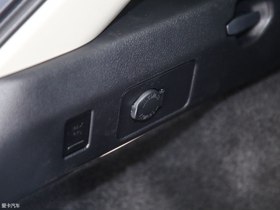 2019׿_˹UX 260h ̽ V