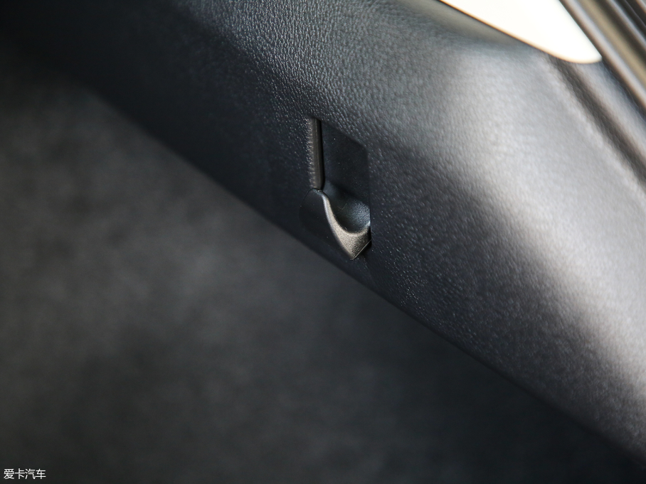 2019׿_˹UX 260h ̽ V