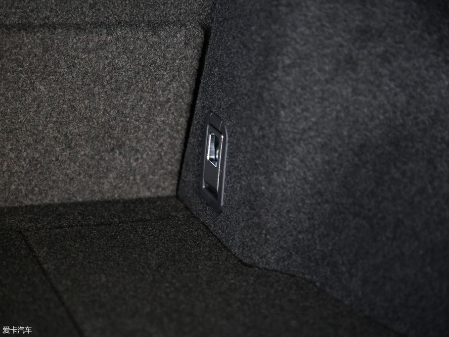 2019׿_˹UX 260h ̽ V