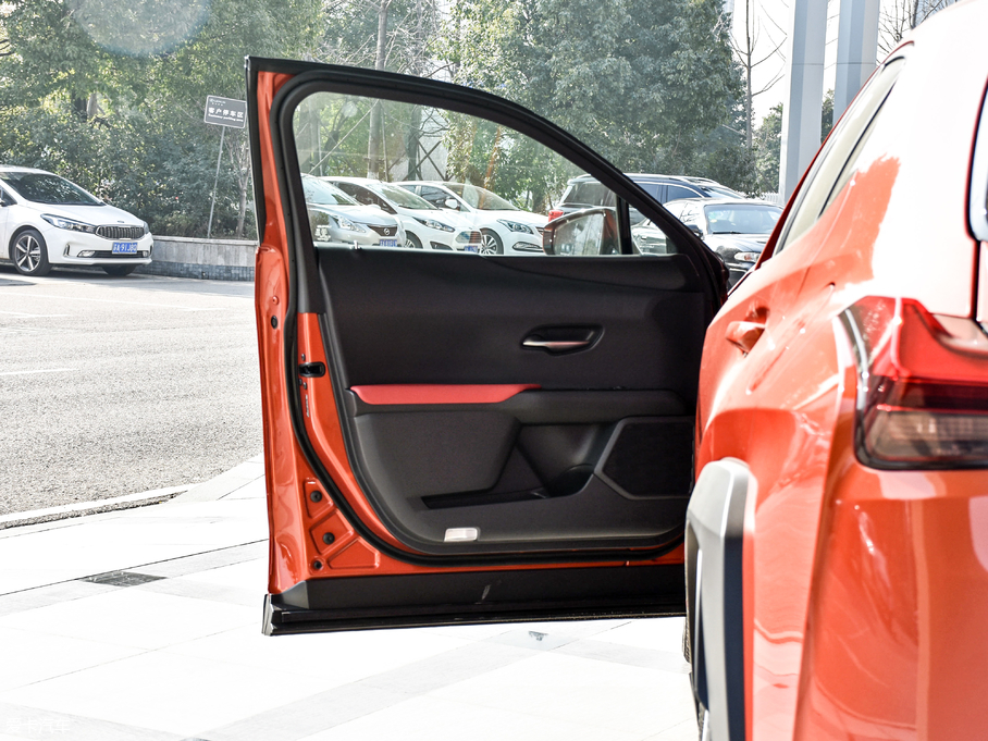 2019׿_˹UX 260h F SPORTȫ VI