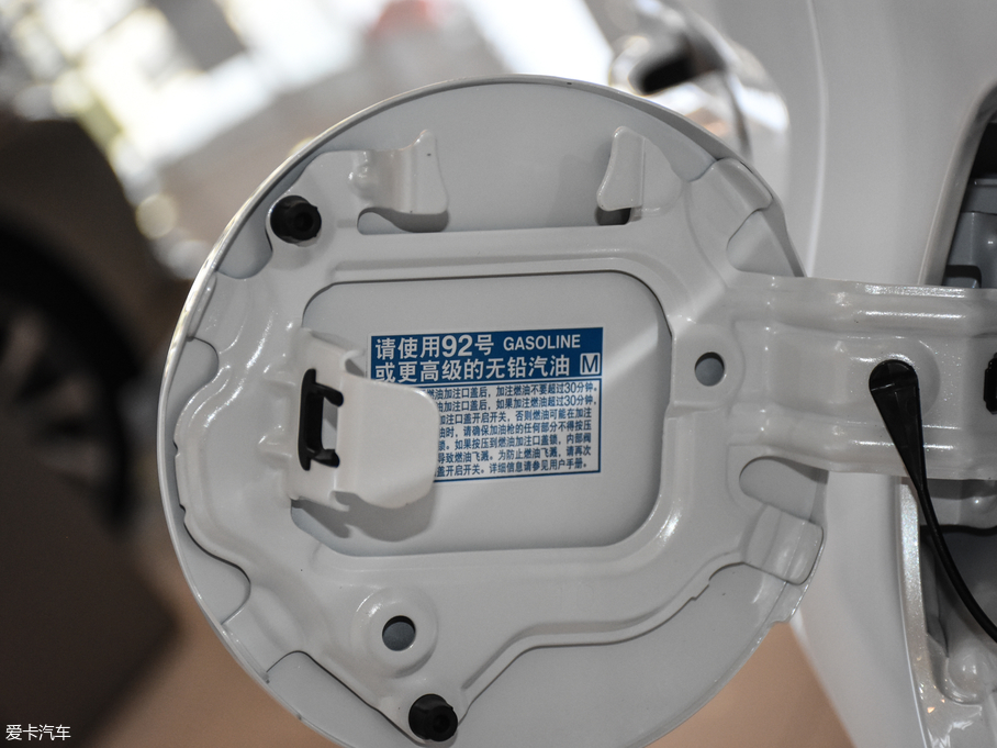 2019׿_˹UX 260h ̽ V