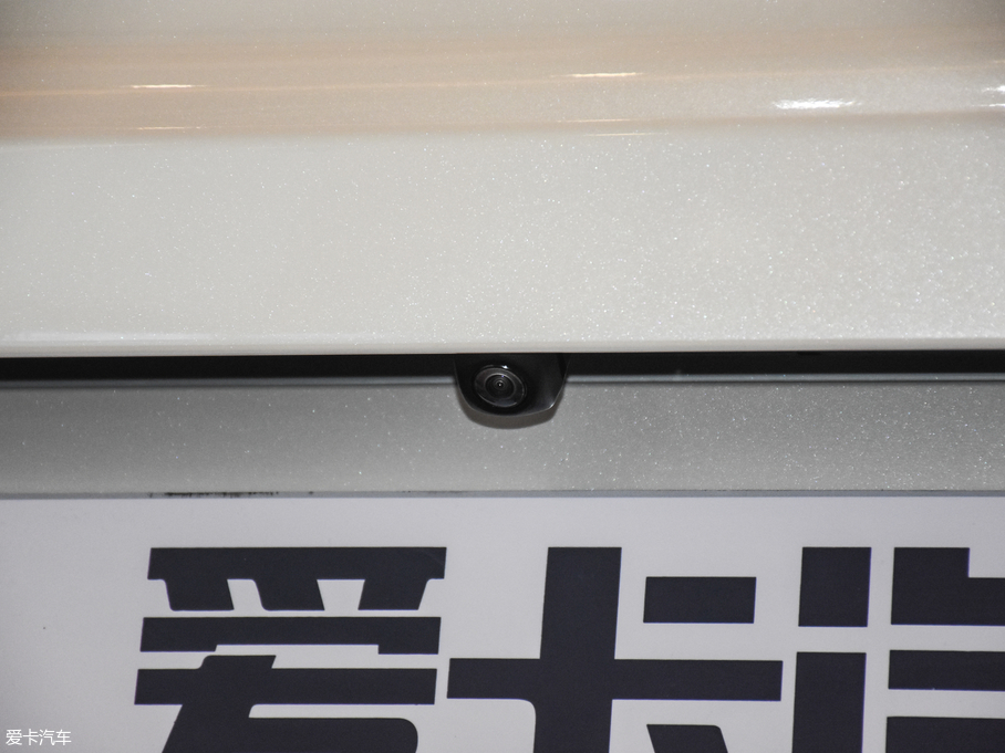 2019׿_˹UX 260h ̽ V