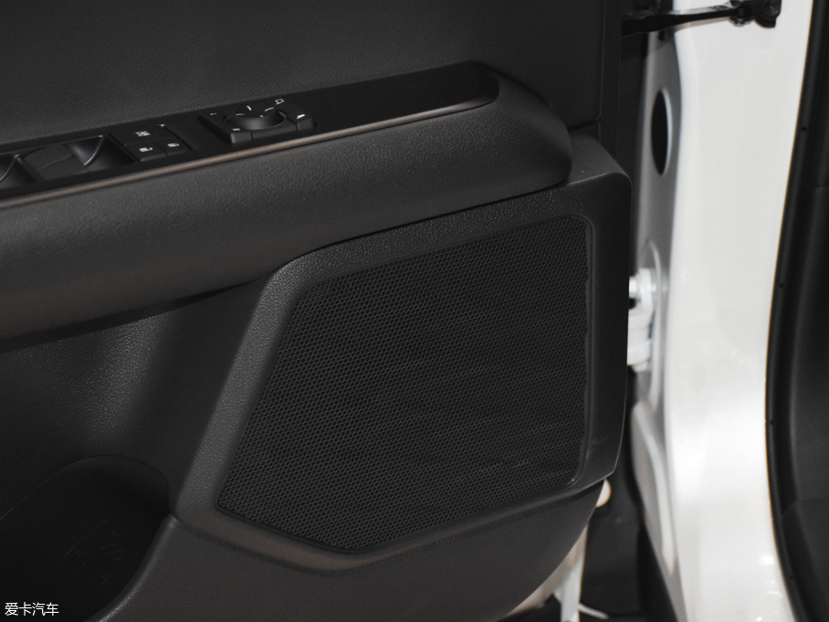 2019׿_˹UX 260h ̽ V