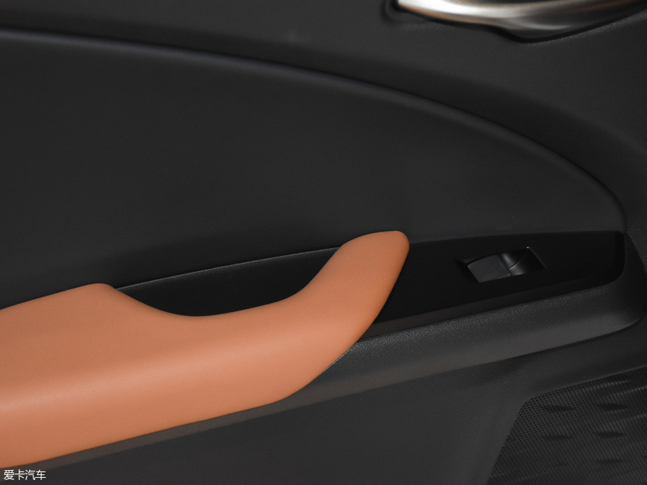 2019׿_˹UX 260h ̽ V