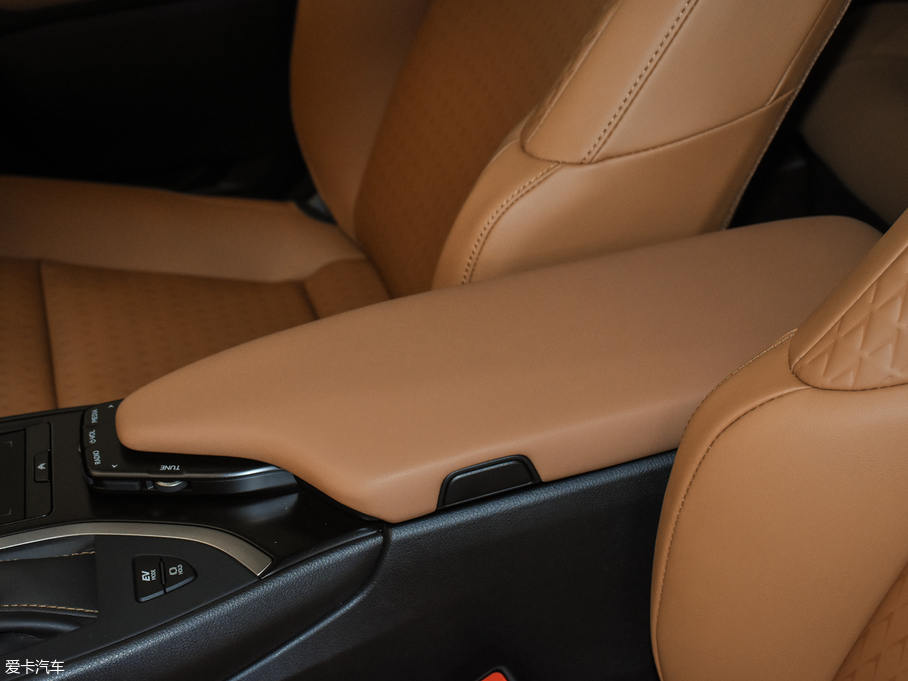 2019׿_˹UX 260h ̽ V