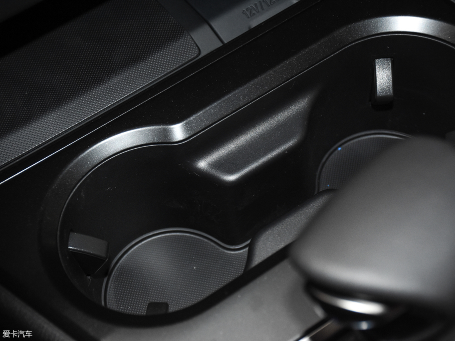 2019׿_˹UX 260h ̽ V