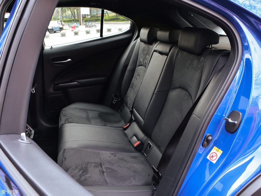 2019׿_˹UX 260h F SPORTȫ V