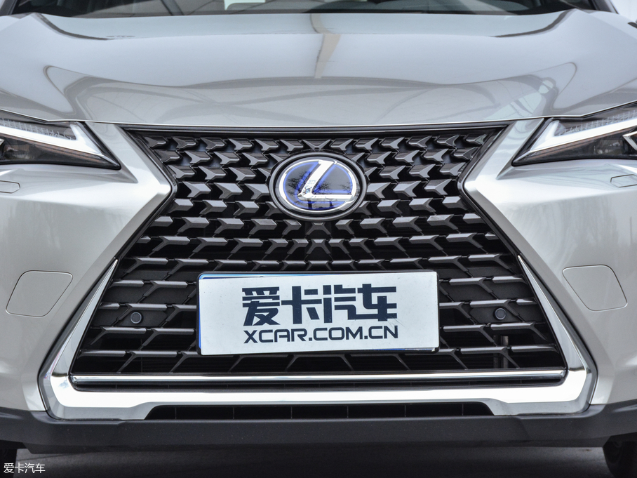 2019׿_˹UX 260h ̽ V