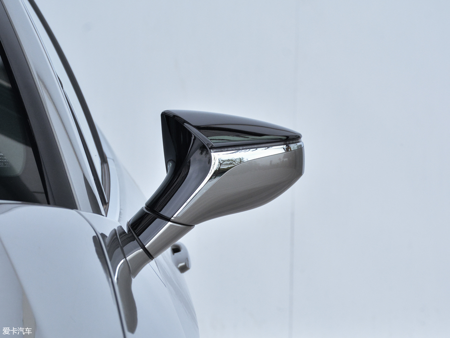 2019׿_˹UX 260h ̽ V