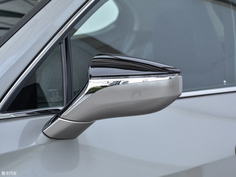 2019׿_˹UX 260h ̽ V