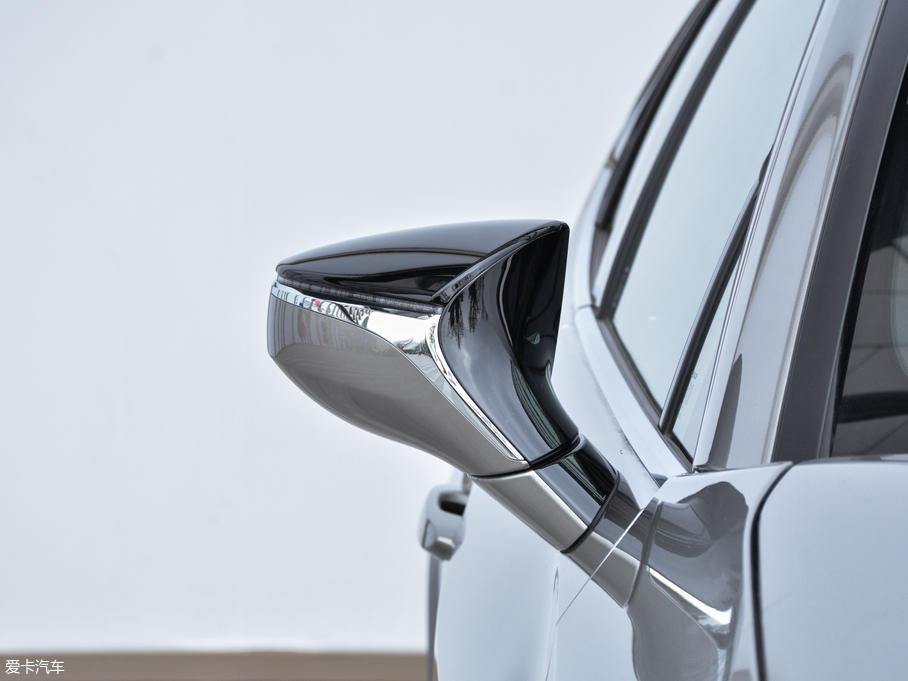 2019׿_˹UX 260h ̽ V