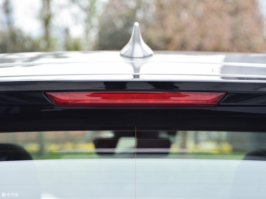 2019׿_˹UX 260h ̽ V