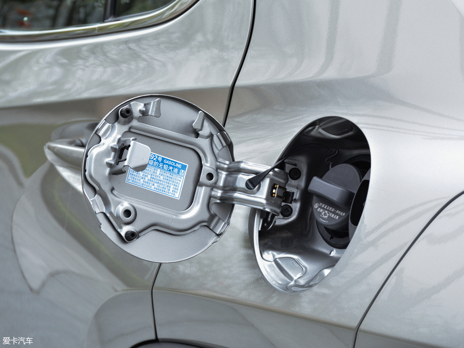 2019׿_˹UX 260h ̽ V