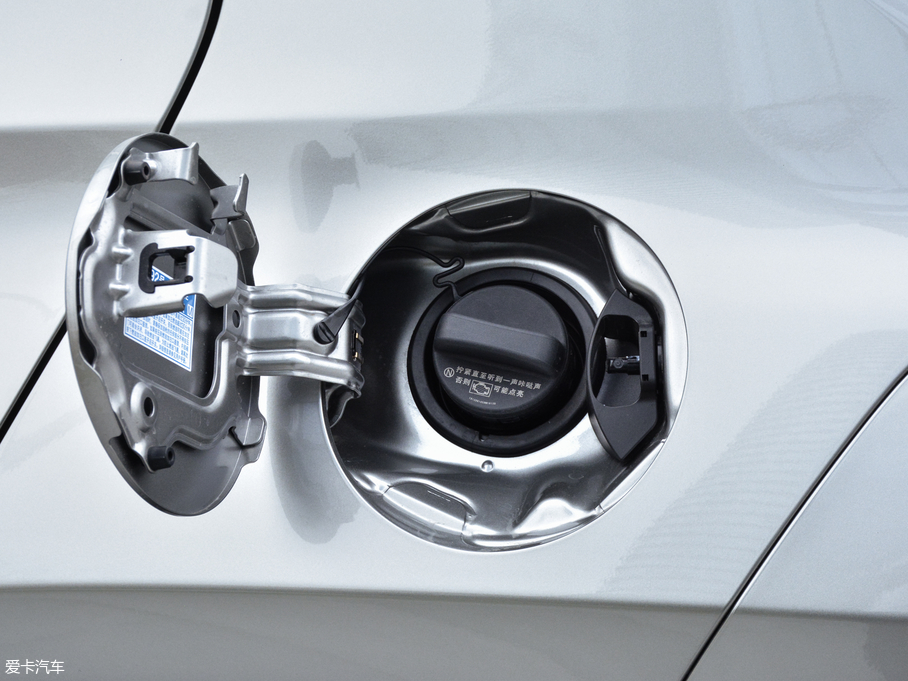 2019׿_˹UX 260h ̽ V