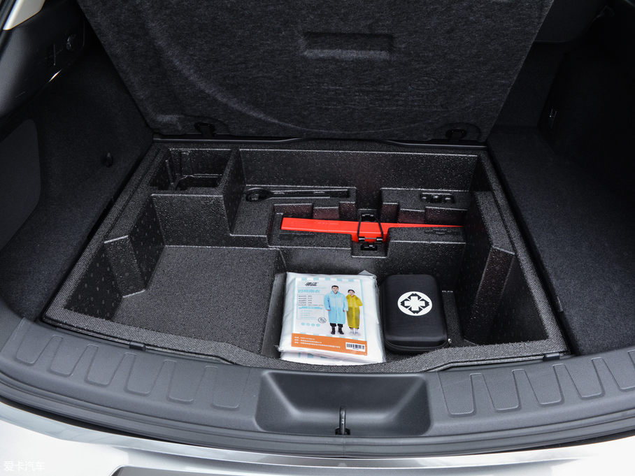 2019׿_˹UX 260h ̽ V