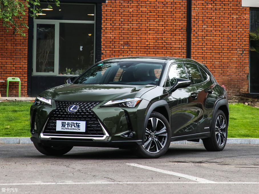 2019׿_˹UX 260h ̽ VI