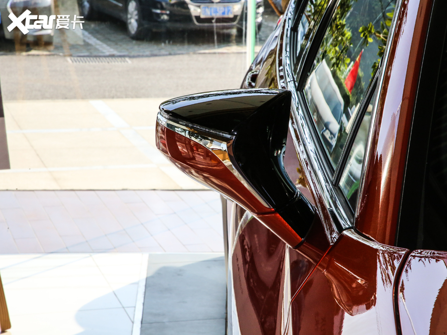 2019׿_˹UX 260h ̽Ȥ VI