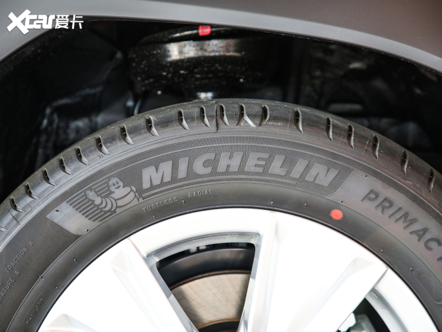 2019׿_˹UX 260h ̽Ȥ VI