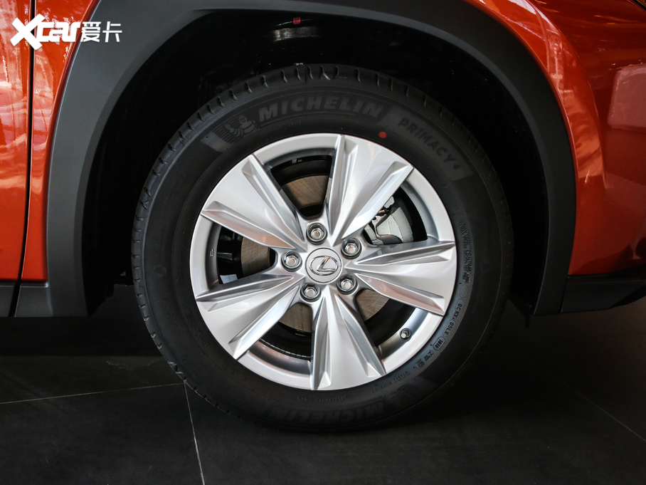 2019׿_˹UX 260h ̽Ȥ VI