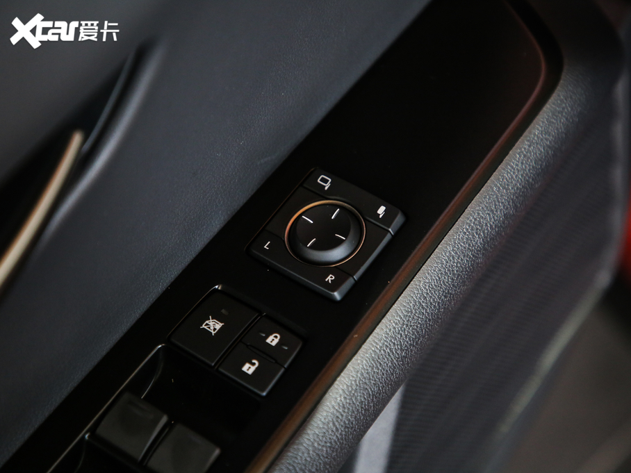 2019׿_˹UX 260h ̽Ȥ VI