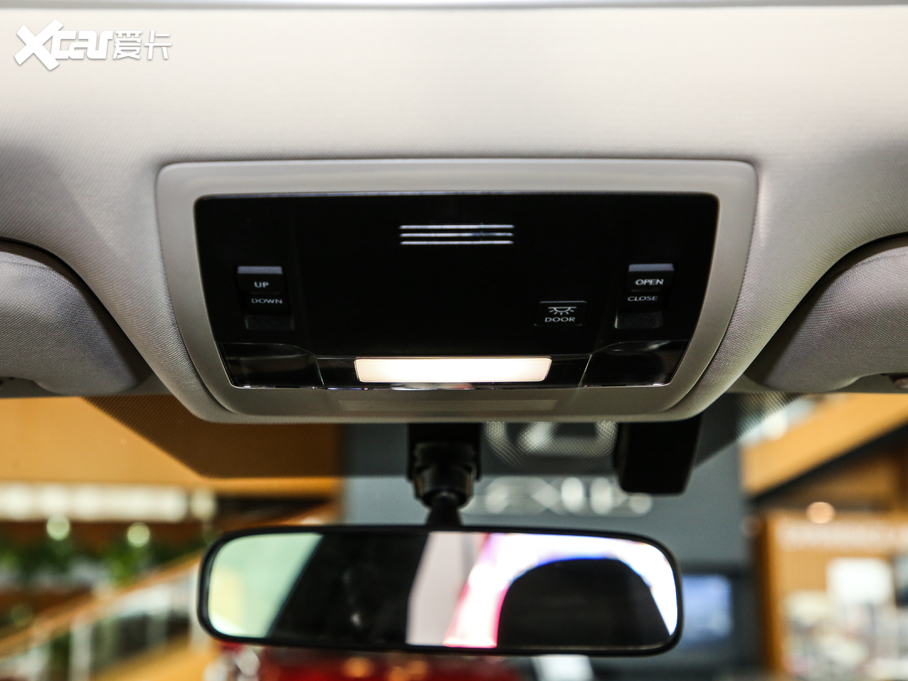 2019׿_˹UX 260h ̽Ȥ VI