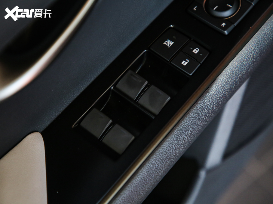 2019׿_˹UX 260h ̽Ȥ VI