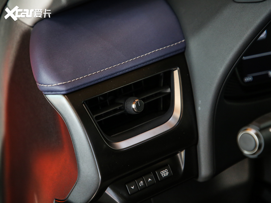 2019׿_˹UX 260h ̽Ȥ VI