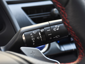 2019260h F SPORTȫ VI п؅^