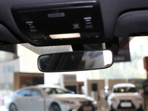 2019260h F SPORT VI ܇(ni)ҕR