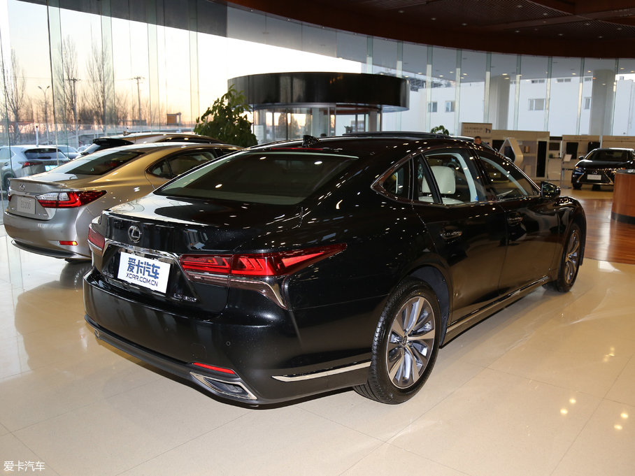 2018׿_˹LS 350 ׿Խ V