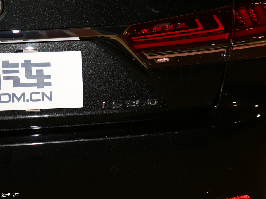 2018׿_˹LS 350 ׿Խ V