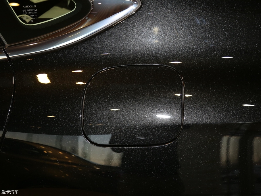 2018׿_˹LS 350 ׿Խ V