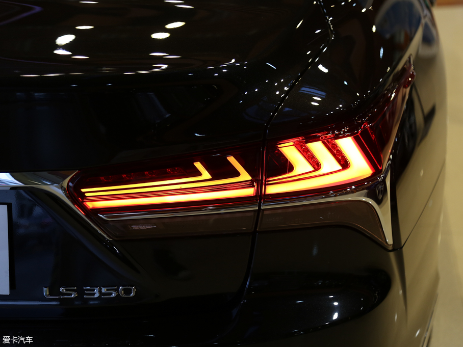 2018׿_˹LS 350 ׿Խ (gu)V