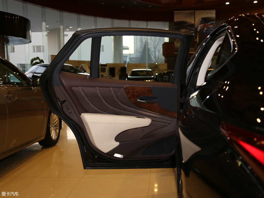 2018׿_˹LS 350 ׿Խ (gu)V