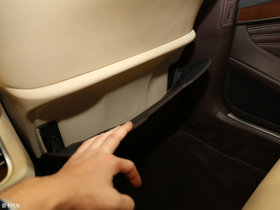 2018׿_˹LS 350 ׿Խ V