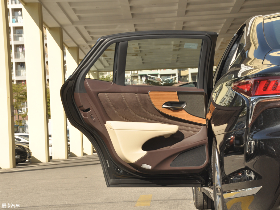 2018׿_˹LS 500h A V