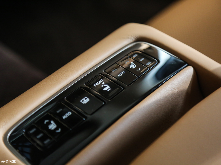 2018׿_˹LS 500h ׿Խ V