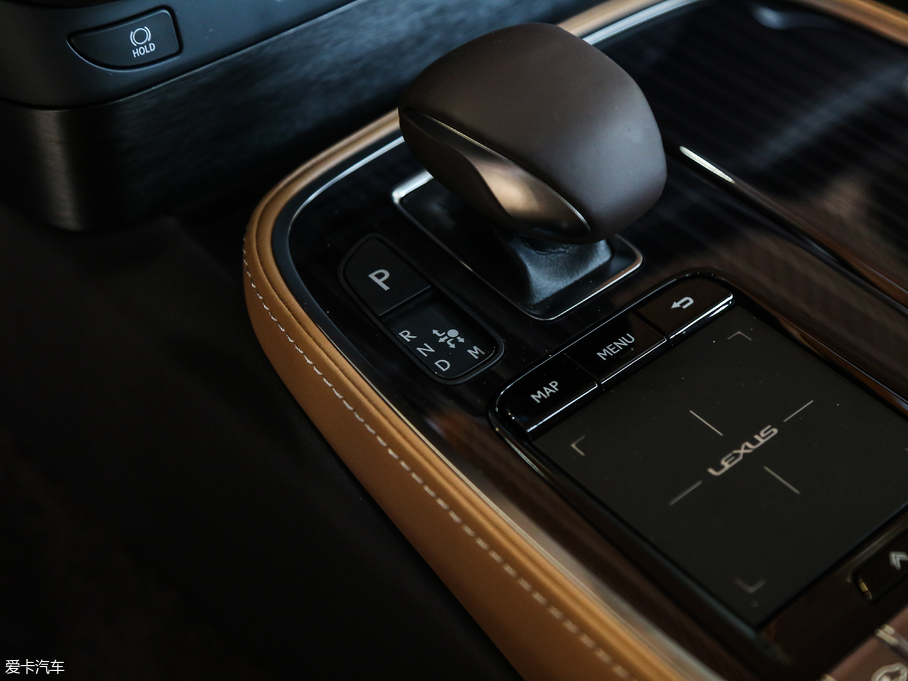 2018׿_˹LS 500h ׿Խ V
