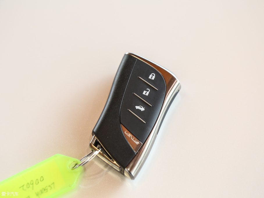 2018׿_˹LS 500h ׿Խ (gu)V