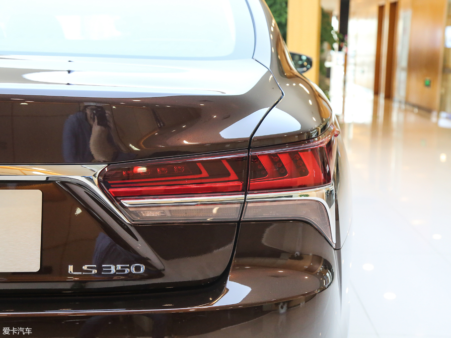 2018׿_˹LS 350 ׿Խ V