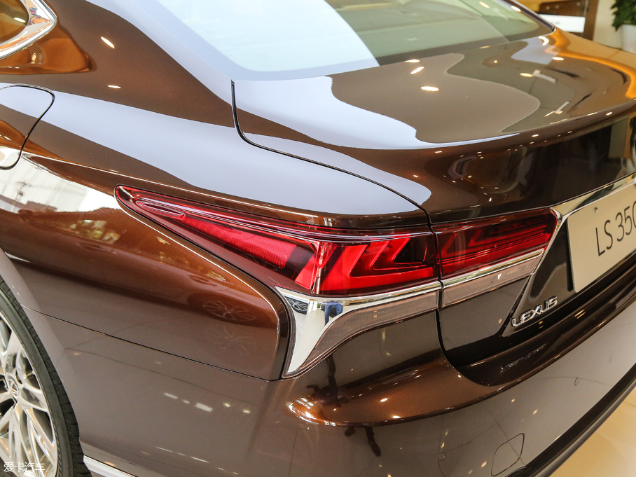 2018׿_˹LS 350 ׿Խ V