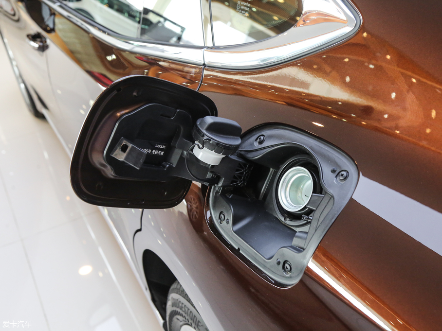 2018׿_˹LS 350 ׿Խ V