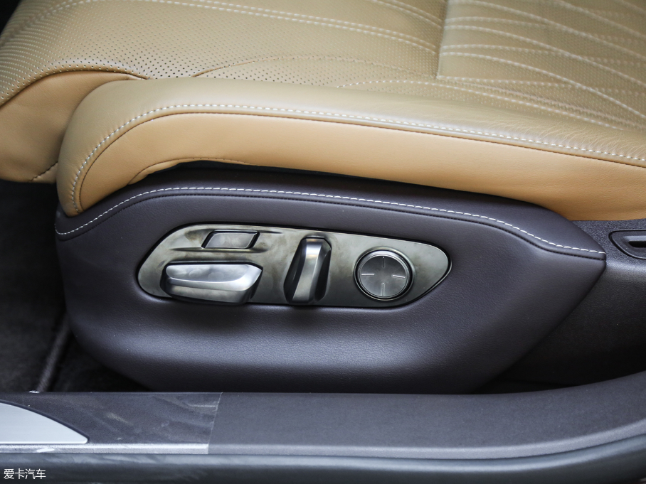 2018׿_˹LS 350 ׿Խ V