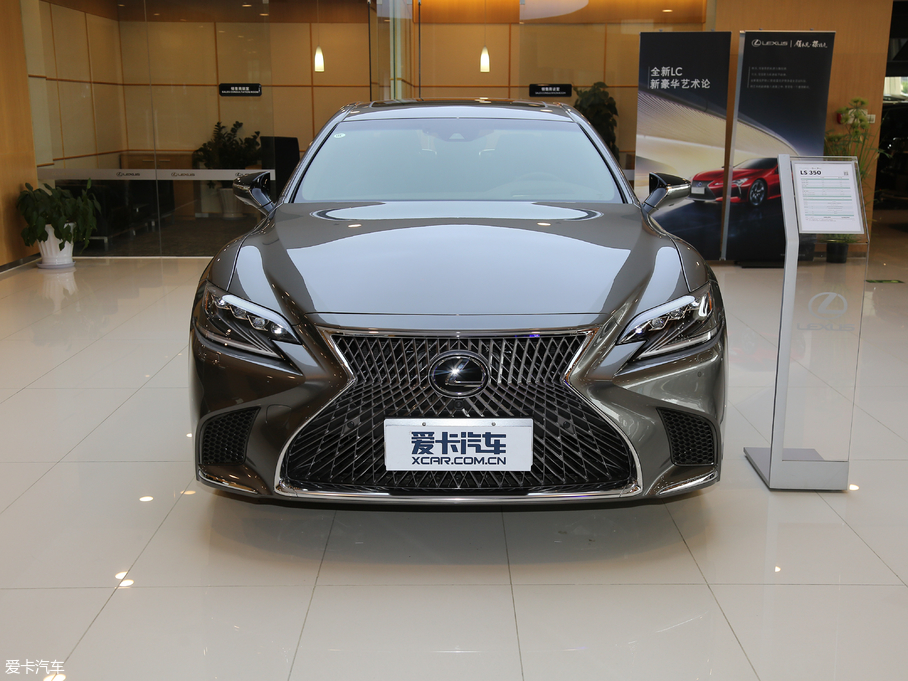 2018׿˹LS 350 ׿Խ V