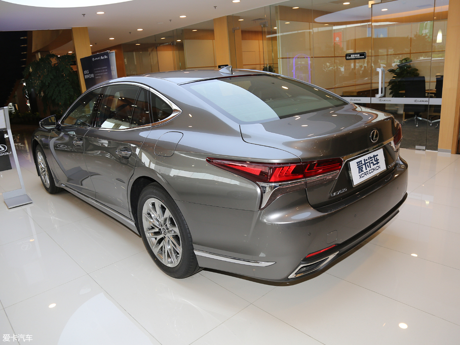 2018׿_˹LS 350 ׿Խ V