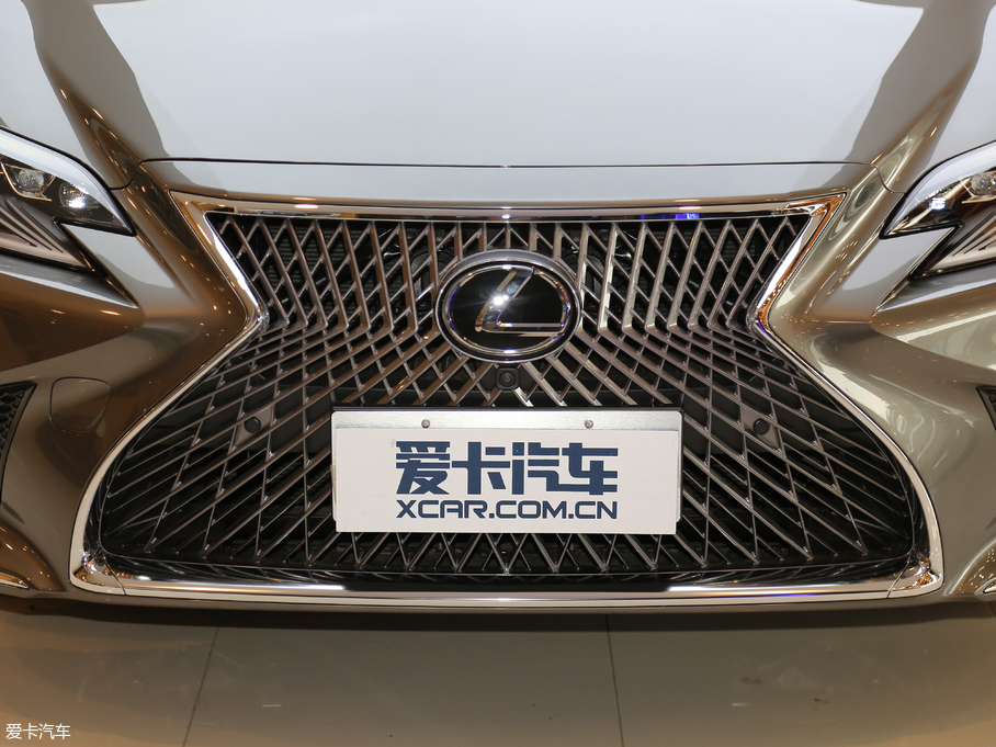 2018׿_˹LS 350 ׿Խ V