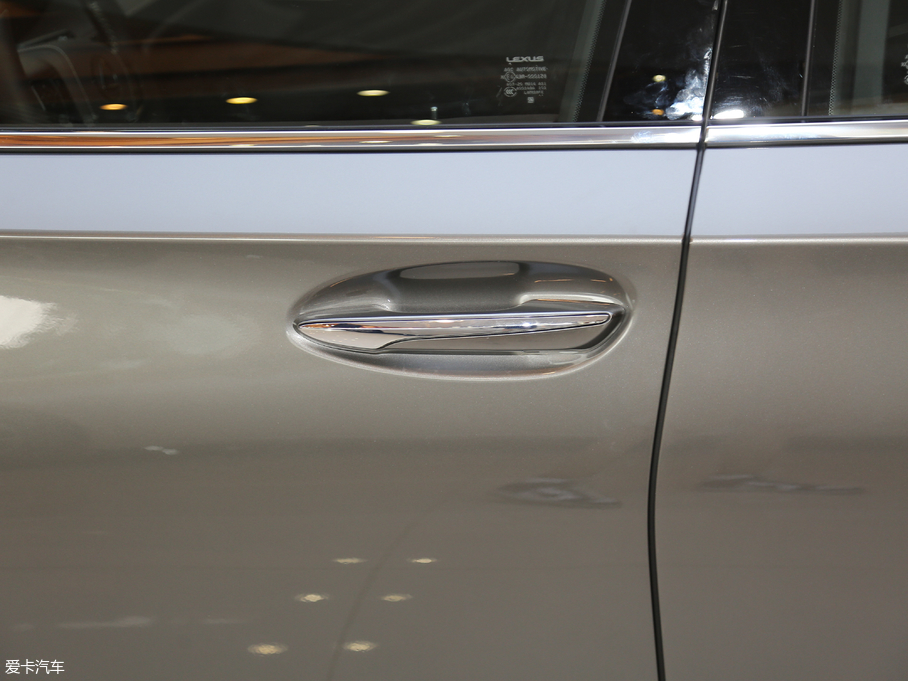 2018׿_˹LS 350 ׿Խ V