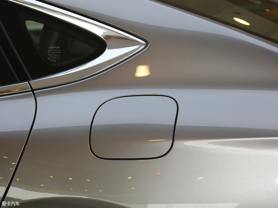 2018׿_˹LS 350 ׿Խ V