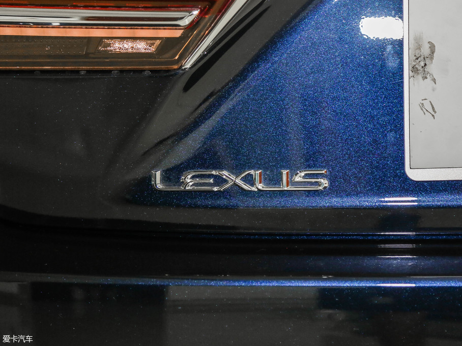 2018׿_˹LS 350 ׿Խ V